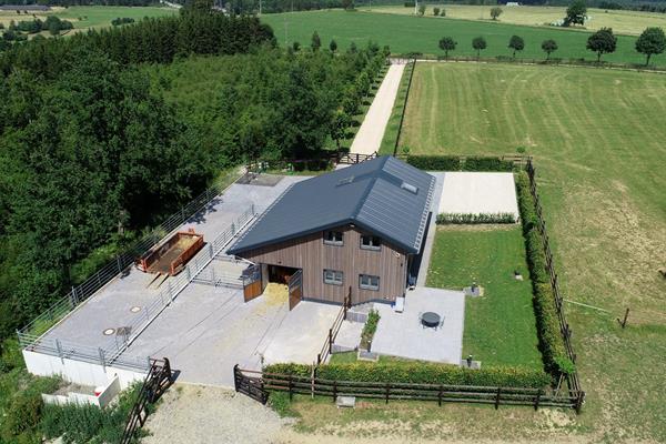 Rénovation d’un centre d’élevage de chevaux